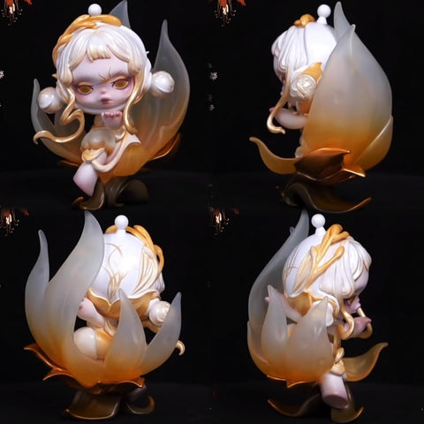 Skullpanda Petals in Four Acts Blind Box Series: The Invitation of Light (Confirmed Style)