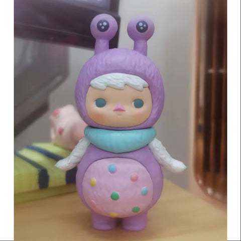 PUCKY Space Babies Series Furry Alien