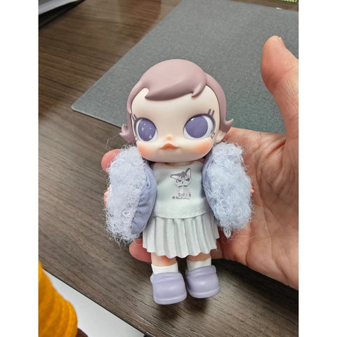 MOLLY Winter Fit Check Vinyl Plush Pendant Series Crave a Blueberry Pie