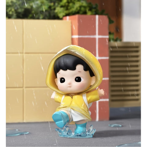 Hacipupu × CRAYON SHINCHAN One Day in Kasukabe Blind Box Series: My Mood Is Rainproof (Confirmed Style)