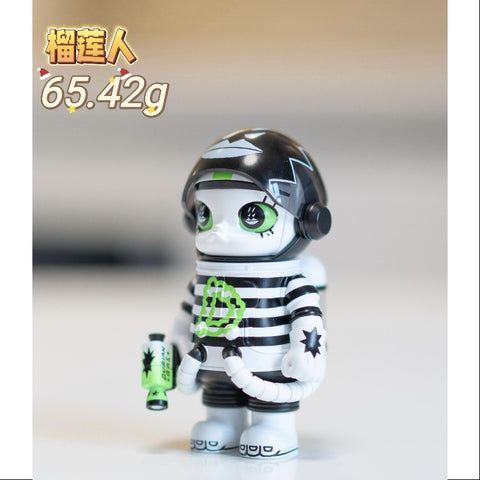 MEGA SPACE MOLLY 100% Series 4 Durianman (Basic)