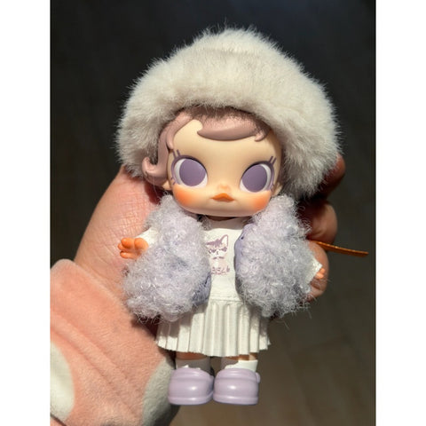 MOLLY Winter Fit Check Vinyl Plush Pendant Series Crave a Blueberry Pie