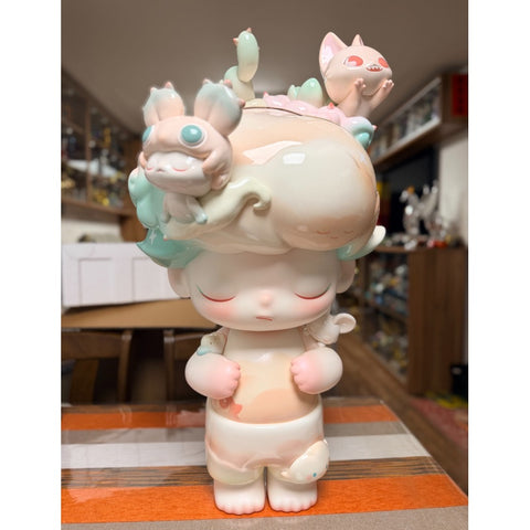 DIMOO MEGA JUST DIMOO 1000% Dreaming Of You Figurine Limited Edition