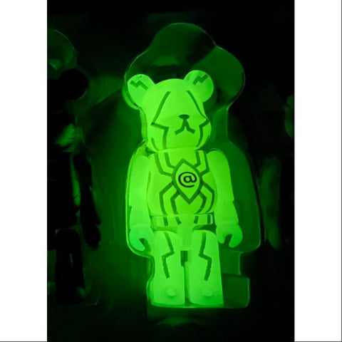 Bearbrick Series 6 HORROR PUSHEAD GLOW IN DARK 100%