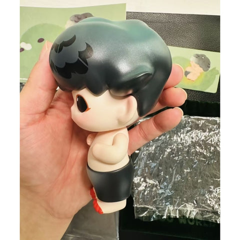 DIMOO Gray Dove Limited Figure