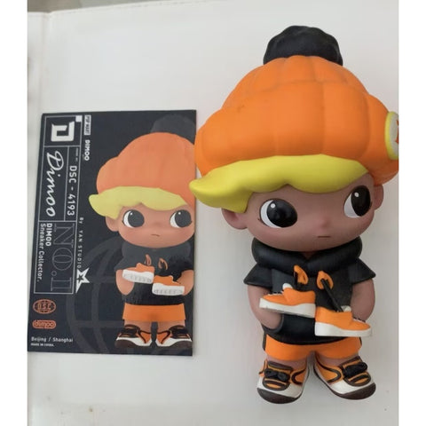 DIMOO Sneaker Collcetor Limited Figure