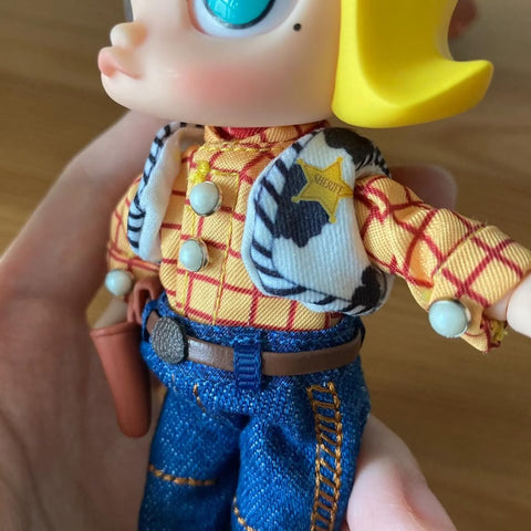 MOLLY Woody Action Figure
