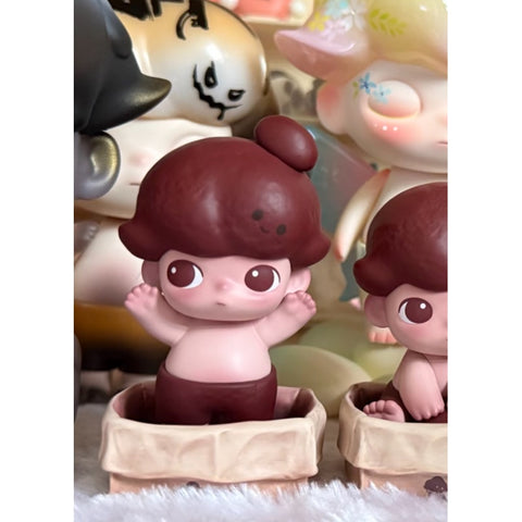 DIMOO Little Coffee Bean - Style A Figurine Limited Edition