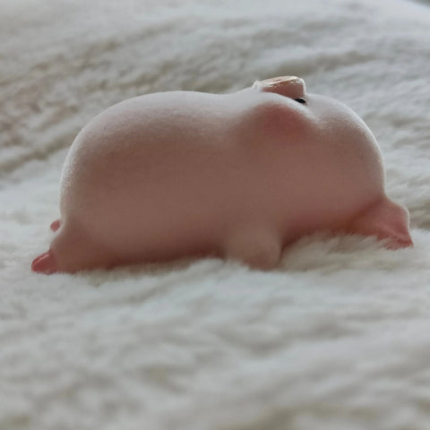 LuLu the Piggy Classic Series 1 Sleeping