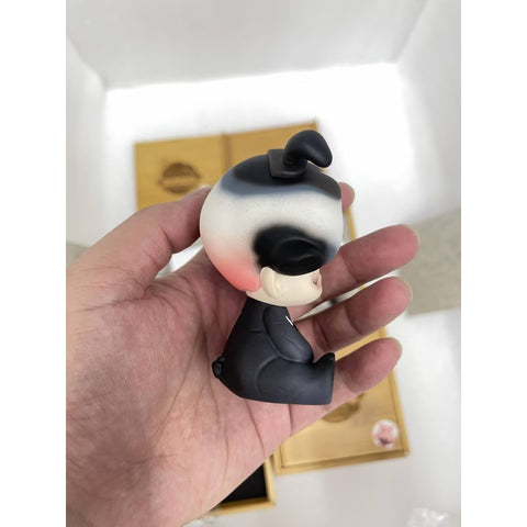 DIMOO Black Piggy Limited Figure