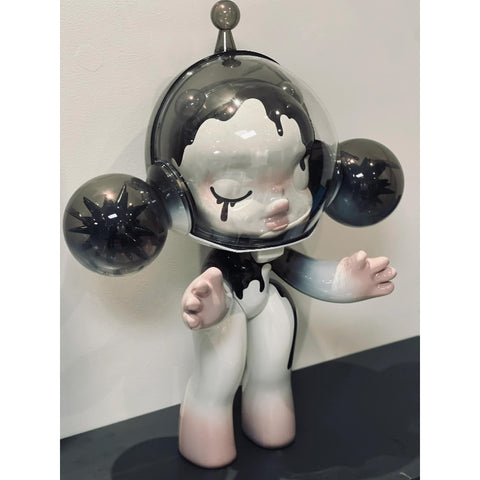 MEGA α SKULLPANDA Between Light and Dark 1000% Limited Figurine