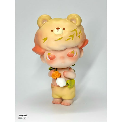 DIMOO Four Seasons Bear-Spring Sleepiness Limited Figure