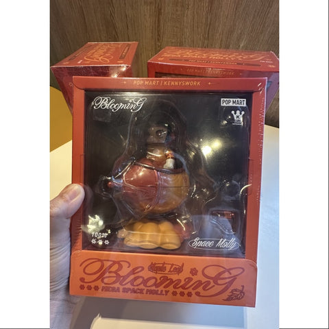 MEGA SPACE MOLLY 100% Blooming Series Maple Leaf 2025 Limited Edition