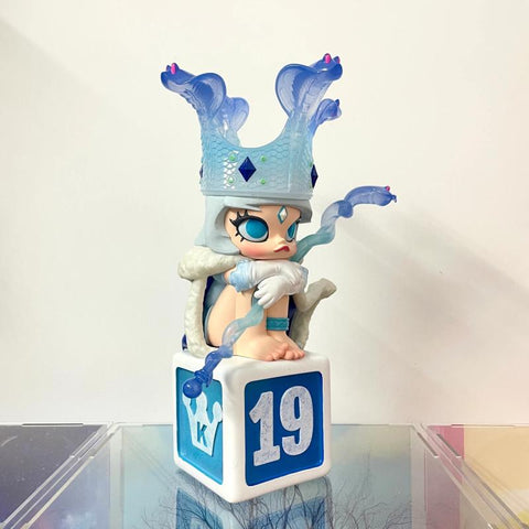 MOLLY Silver Lining 2025 Limited Edition