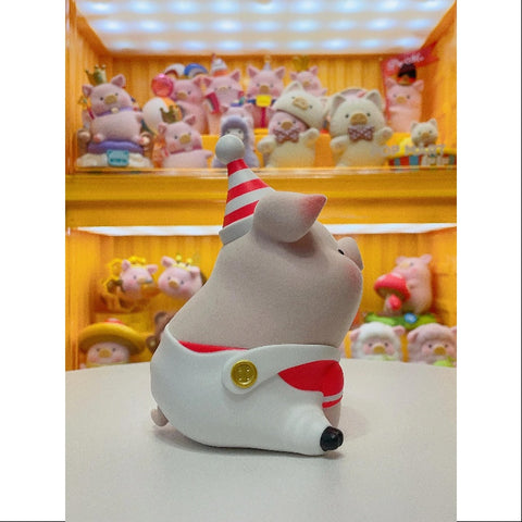 LuLu the Piggy XL Little Elf LuLu 2020 Limited Edition