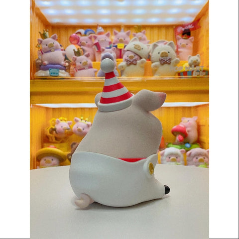 LuLu the Piggy XL Little Elf LuLu 2020 Limited Edition