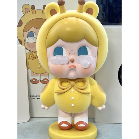 CRYBABY The Last Giraffe 400% 2025 Limited Edition