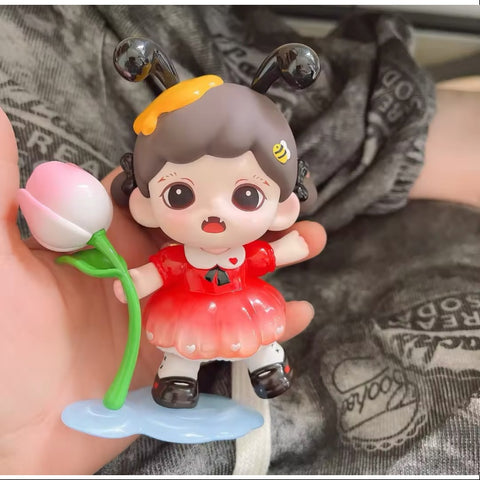 Baby Zoraa Baby Bee Zoraa Special Color Figurine 2024 Limited Edition