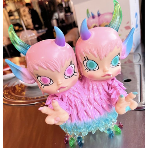 MOLLY Twin Beasts Pink Color 2020 Limited Edition