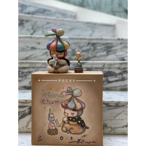 PUCKY The Beanie Charmer Figure Limited edition