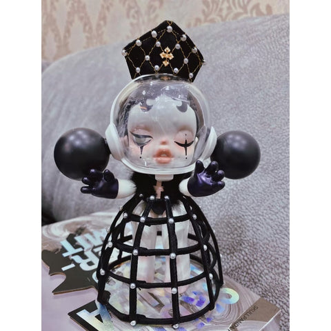 Skullpanda Black Pope Limited Figurine