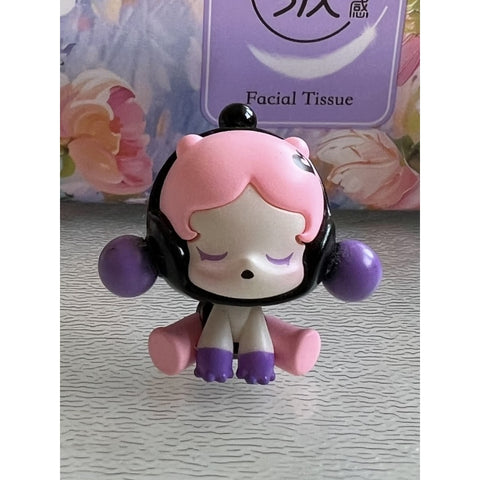 Skullpanda Pop Bean Classic Sitting Series: SKULLPANDA The Fantasist (Confirmed Style) | TOYSEZ Data