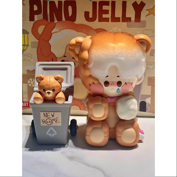 PINO JELLY Former Friend くま PINO JELLY Former Friend Figurine | Designer Figurines - POP