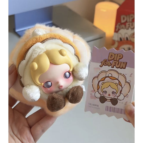 Skullpanda Dip For Fun Plush Pendant Blind Box Series: Clap for Delight (Confirmed Style)