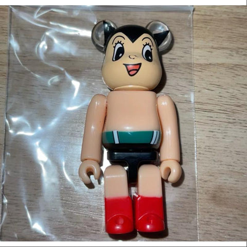 Bearbrick Series 33 CUTE Astro Boy 100%