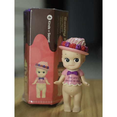 Sonny Angel Valentines Day Series 2016: Berry Chocolate (Confirmed Style)