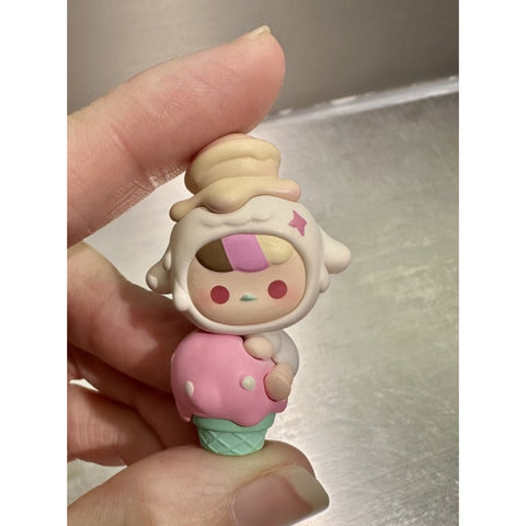 PUCKY Pop Bean Ice Cream Cone Series: PUCKY (Confirmed Style)