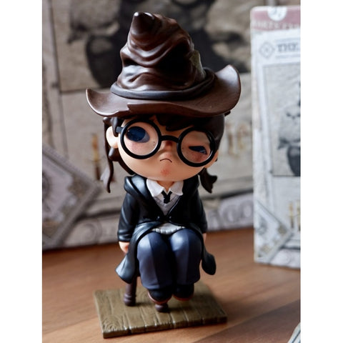 Hirono × Harry Potter Blind Box Series: Harry Potter and The Sorting Hat (Confirmed Style)