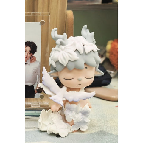 MIMI Wander of The Wild Blind Box Series: At My Own Pace (Confirmed Style)