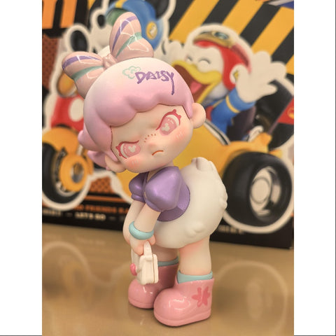 Disney DORA Loves Mickey Series Daisy