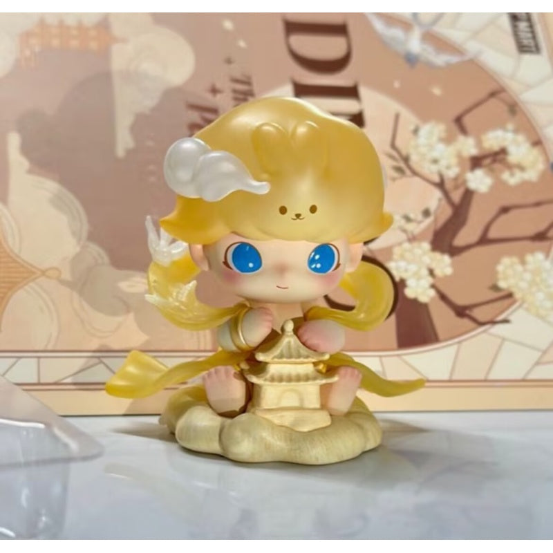 Dimoo One Moon DIMOO The Moon Palace Figure Limited Edition – TOYSEZ