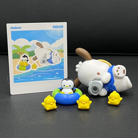 Sanrio Characters Pochacco Holiday Beach Series Taking photos at the beach