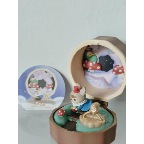 PUCKY Pop Mart Romantic Ring Box Series 4 PUCKY A Date in Wonderland