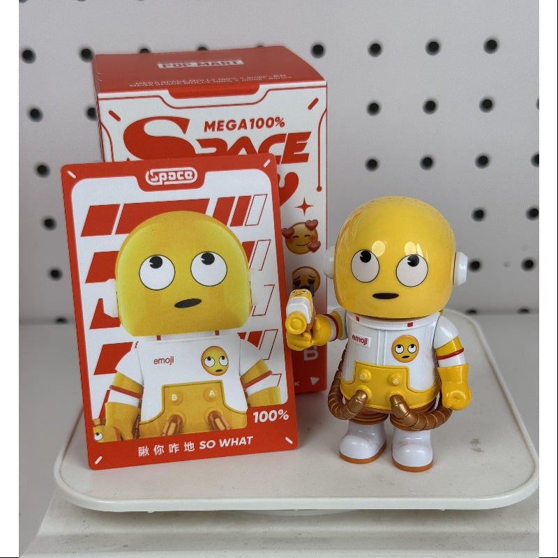 MEGA SPACE MOLLY 100% X emoji Series SO WHAT – TOYSEZ