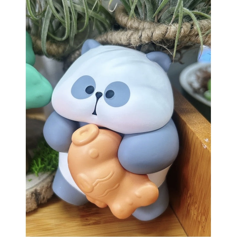 Mr.PA Working Week Blind Box Series: Loafer On The Job On Thursday (Confirmed Style)