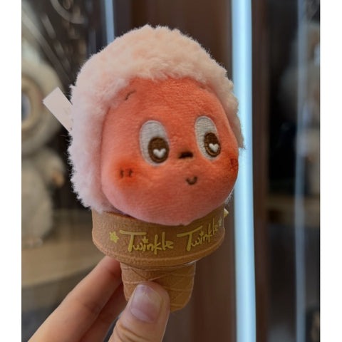 Twinkle Twinkle Moon Gelato Ice Cream Plush Pendant Blind Box Series: Strawberry Guava Gelato (Confirmed Style)