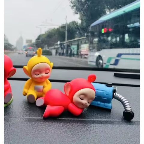 Teletubbies Companion Series Laa-Laa & Po sleeping with sweet dreams
