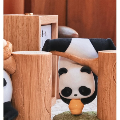 Panda Roll Panda Fruit Tree Blind Box Series: Stealing Honey (Confirmed Style)