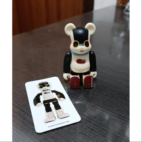 Bearbrick Series 40 SF ROBI Robot Bear 100%