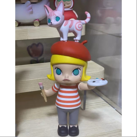 MOLLY Auction Series Molly PiPi Red