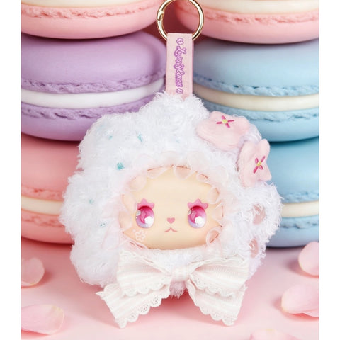 Emma Floral Seasons Vinyl Plush Blind Box Series: Snow Pear (Confirmed Style)