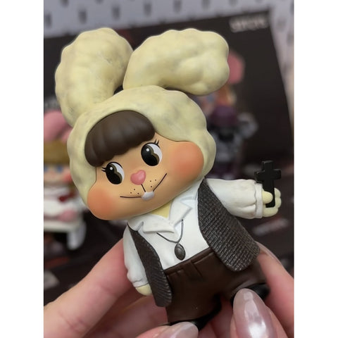 Little Buns The Conjuring Universe Blind Box Series: Lorraine Warren (Confirmed Style)