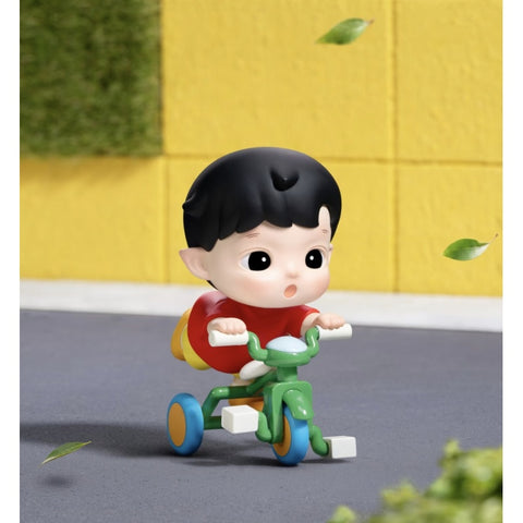 Hacipupu × CRAYON SHINCHAN One Day in Kasukabe Blind Box Series: The Best Decision (Confirmed Style)