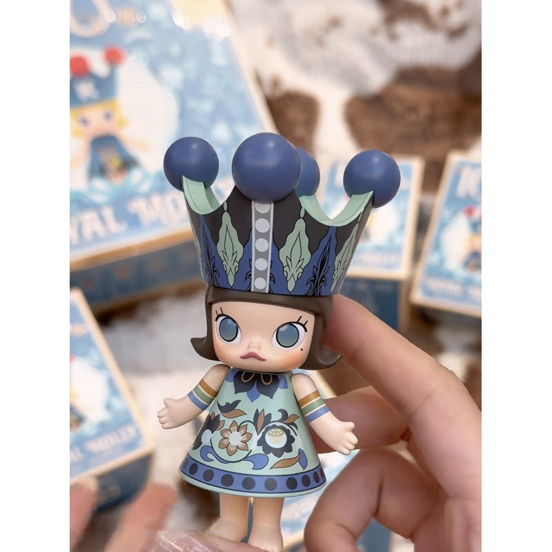 MEGA ROYAL MOLLY 100% Blind Box Series 1: Saône Chang-Dun Huang (Confirmed Style)