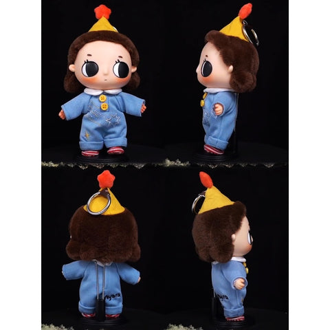 Nyota Where Moments Meet Vinyl Plush Pendant Blind Box Series: Star Catcher (Confirmed Style)