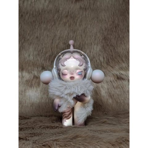 Skullpanda Baby Fox Limited Figure